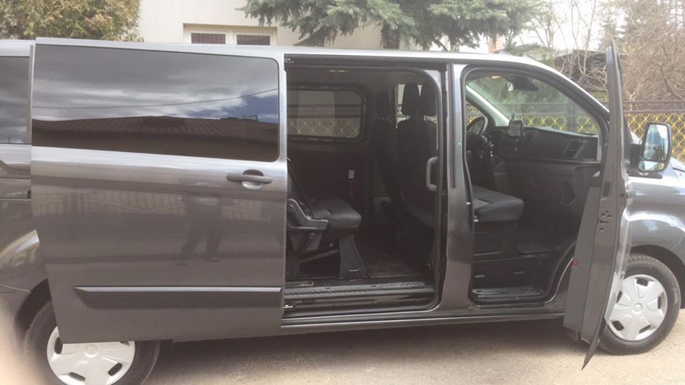 Bus Ford — nadwozie